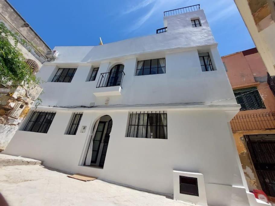 Dar Habibi F Saint Laurent Tanger Buitenkant foto